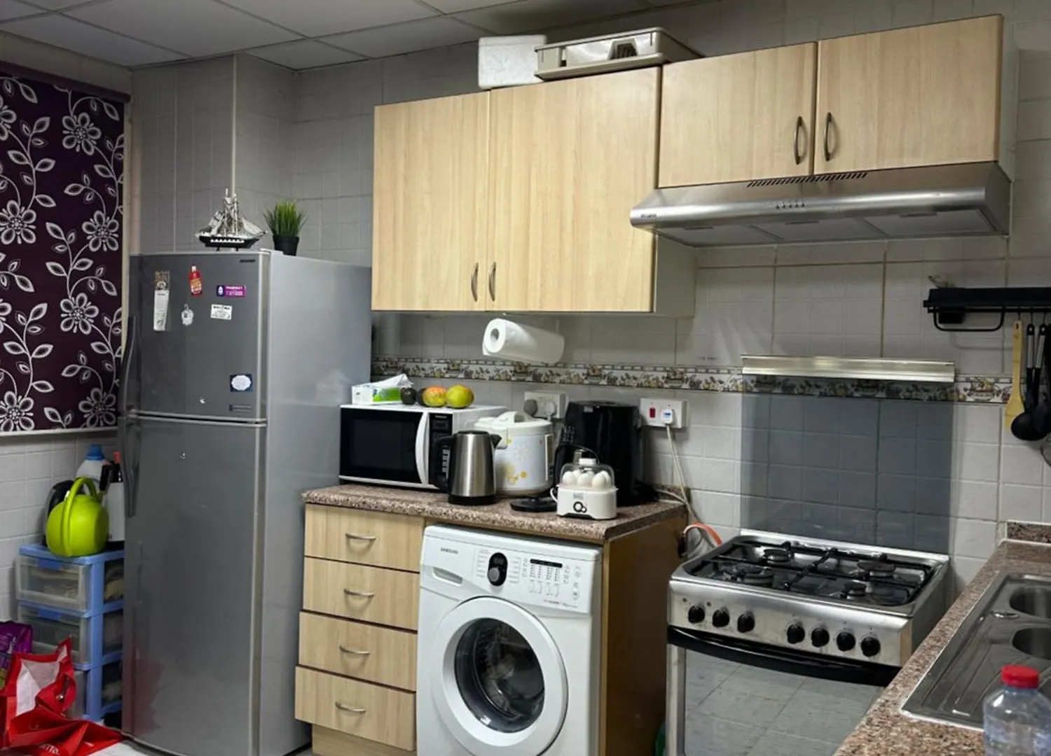 Homestay Executive Room With Private Bathroom In My Villa - Mirdif Area Abu Dhabi